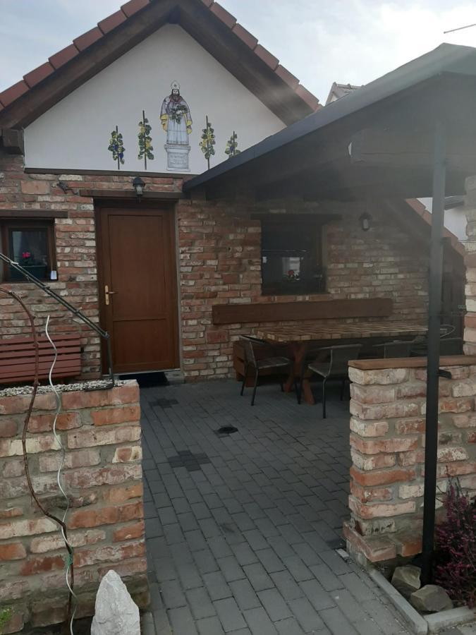 Apartment U Pavelku Mutěnice Esterno foto